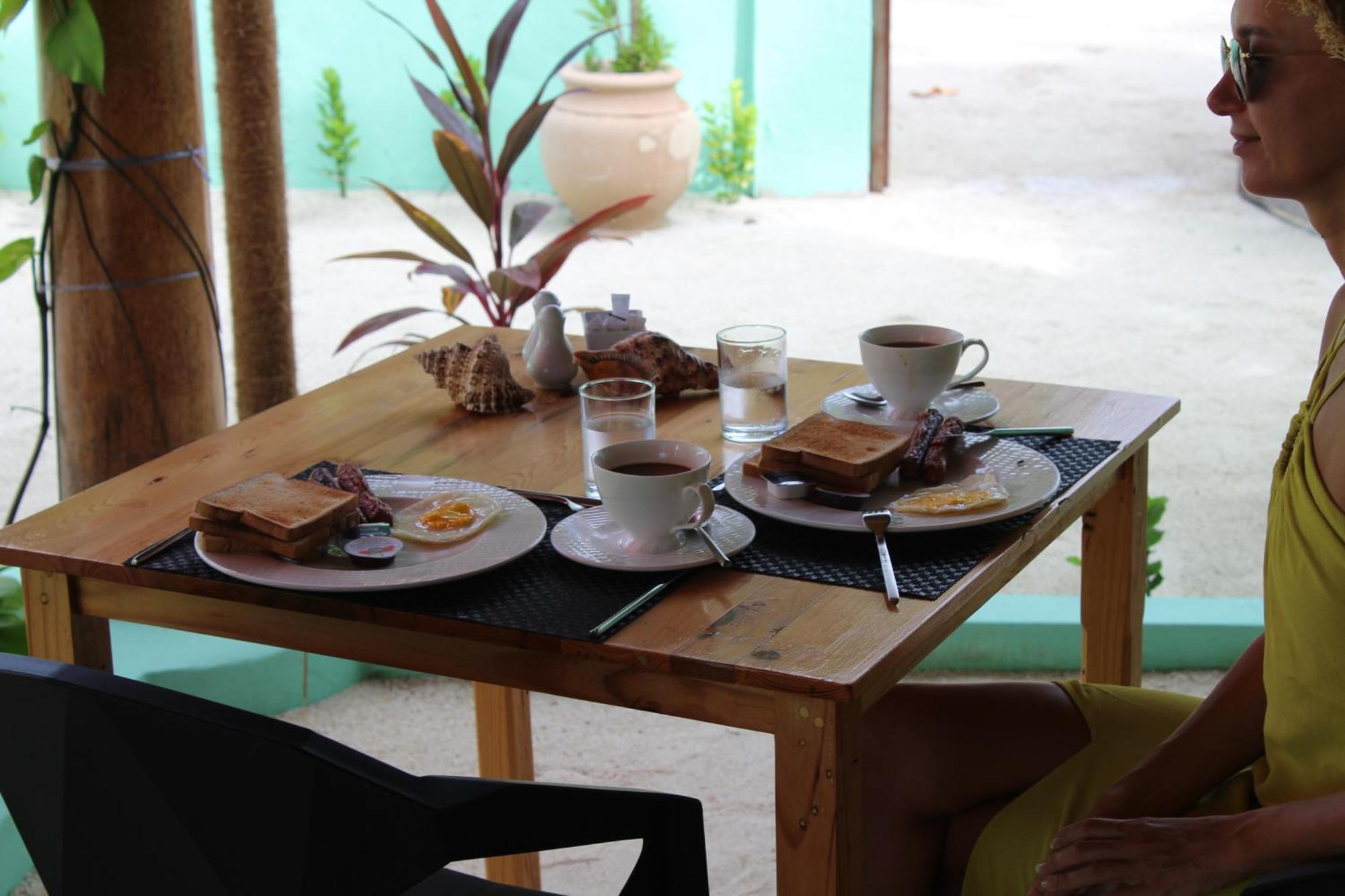 Mamello Beach Club Maldives Feridhoo Kültér fotó
