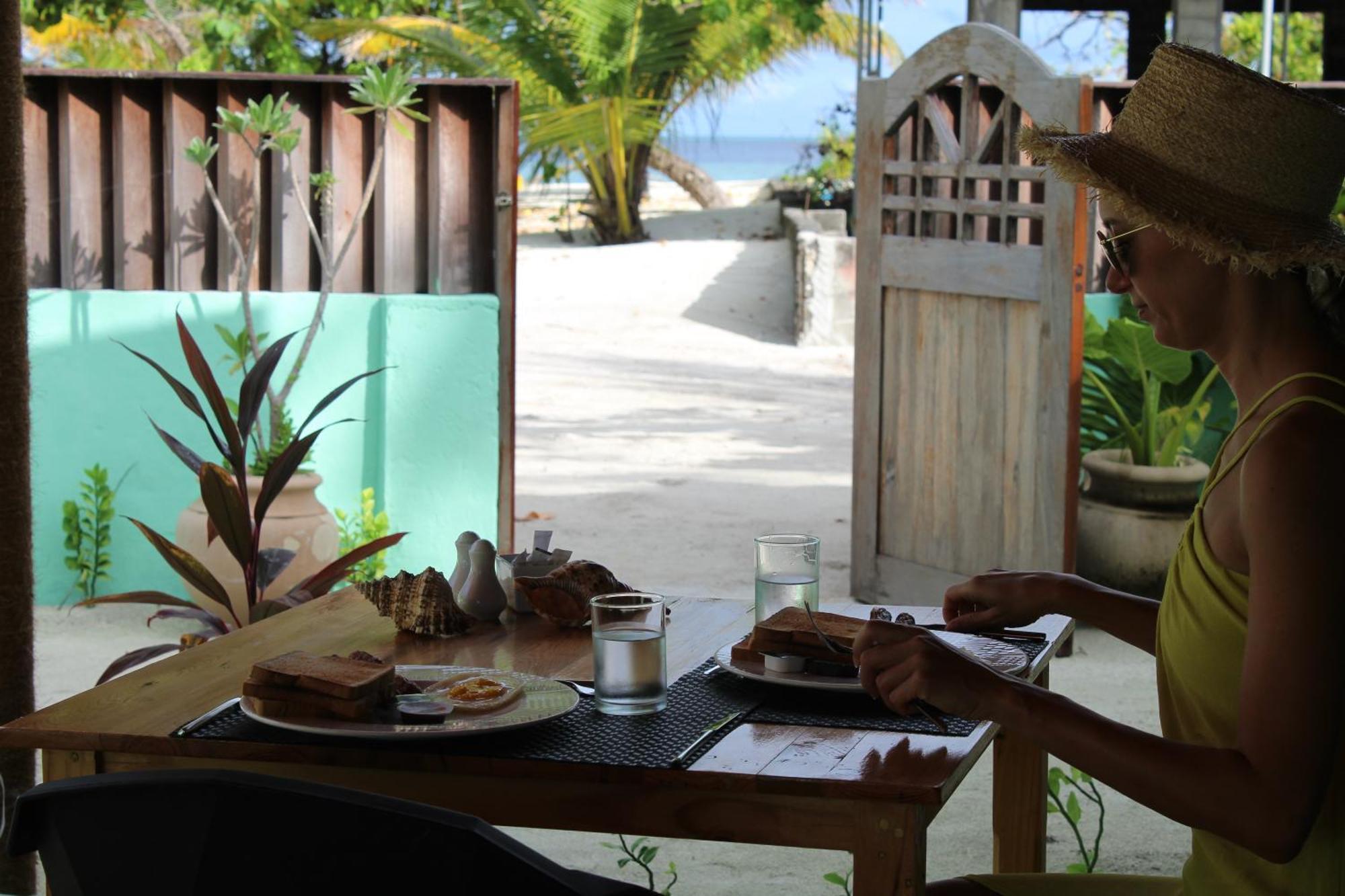 Mamello Beach Club Maldives Feridhoo Kültér fotó