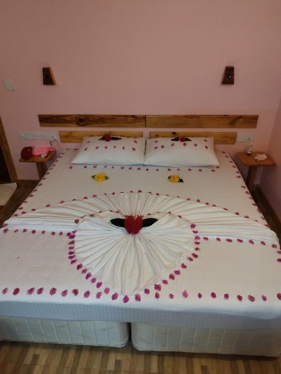 Mamello Beach Club Maldives Feridhoo Kültér fotó